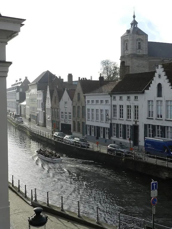 Apartment Het Blekershuys Bruges