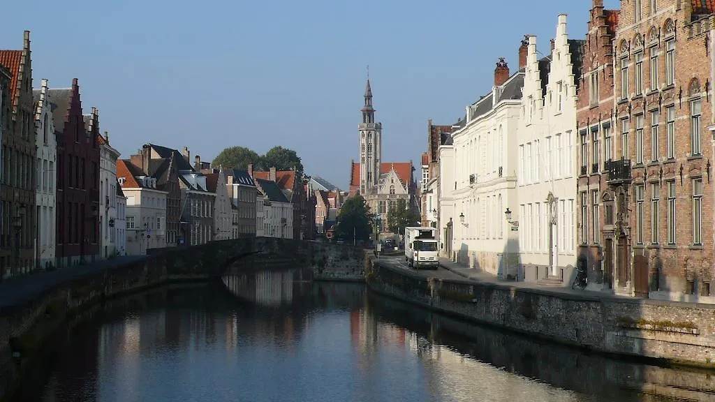 Apartment Het Blekershuys Bruges Belgium